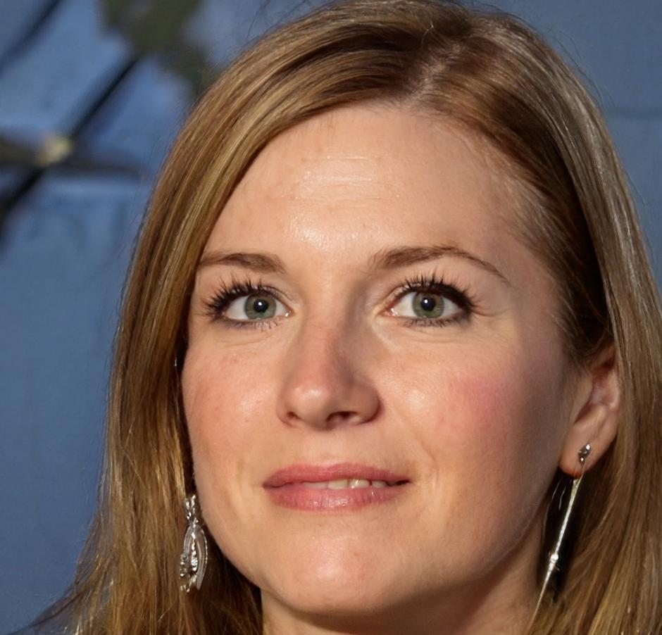 Portrait d'Isabelle Martin, consultante en stratégie financière